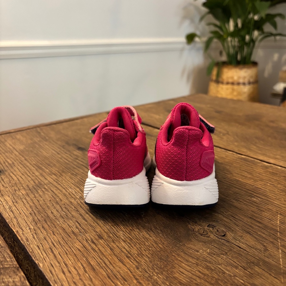 NWOT Adidas Toddler Sneakers Duramo 9 Rose Red & Navy Tennis Shoes Size 4 - Picture 3 of 6